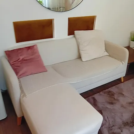 Blue Label Apartament * Otilia